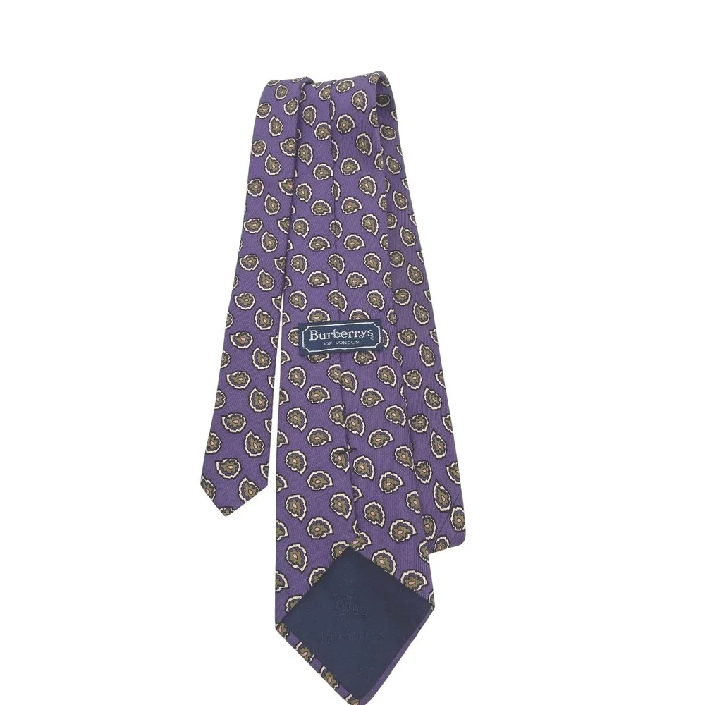 Burberrys Tie Mens OS Purple Silk Medallion VTG Luxury‎ Designer Old Money USA